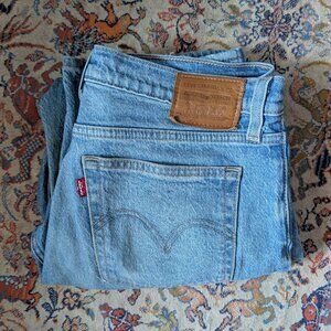 Levi's Wedgie Straight Jeans - Size 28